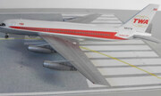 Convair CV-880 M 1:144