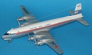 Douglas DC-7C 1:144