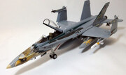 McDonnell Douglas F/A-18C Hornet 1:72