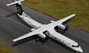 Bombardier Dash 8Q-400 1:144