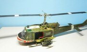 Bell UH-1B Huey 1:24